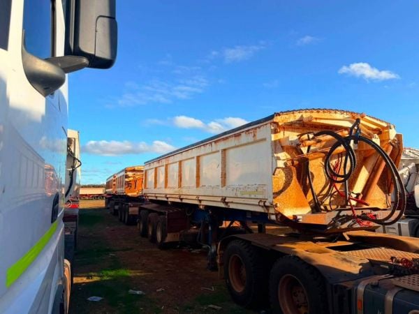 2024 B Triple side tippers image