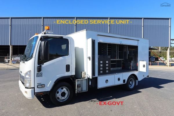 2013 Isuzu N Series NPR 250/300 Premium MWB AMT Auto image