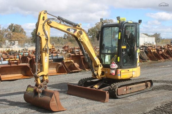 2015 Caterpillar 303.5e image