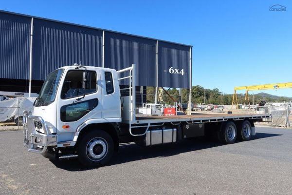 2021 Fuso Fighter 2427 6x4 image