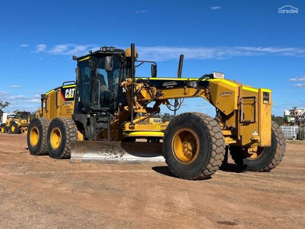 2018 Caterpillar 140M image