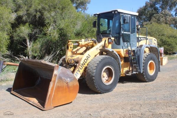 2013 Hyundai HL757-9 image