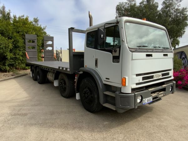 2006 Iveco Acco 2350G Beavertail image