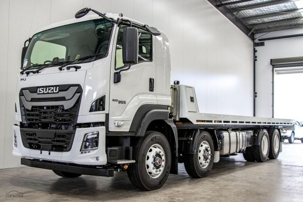 2026 Isuzu F Series FYJ 320-355 AT R67 Ready for Immediate delivery image
