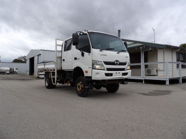 2021 Hino 300 Series Dual Cab Tray Top 817 Crew image