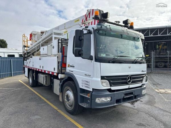 2010 Mercedes-Benz Atego 1629 Elevated Work Platform Day Cab image