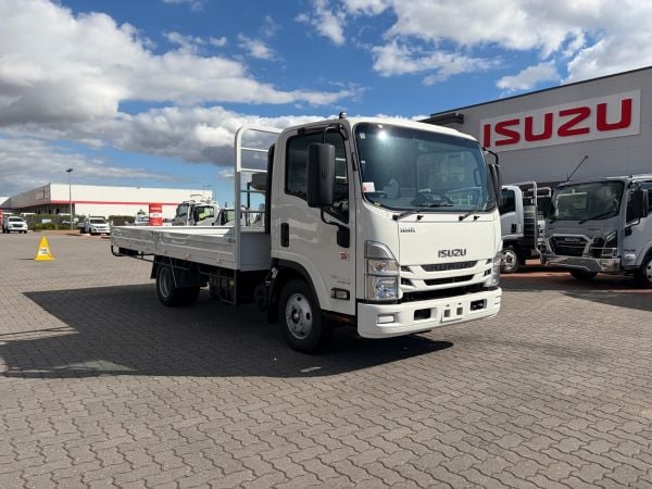 2025 Isuzu NNR 45 150 Tray AMT MWB 4.5m Dropside tray image