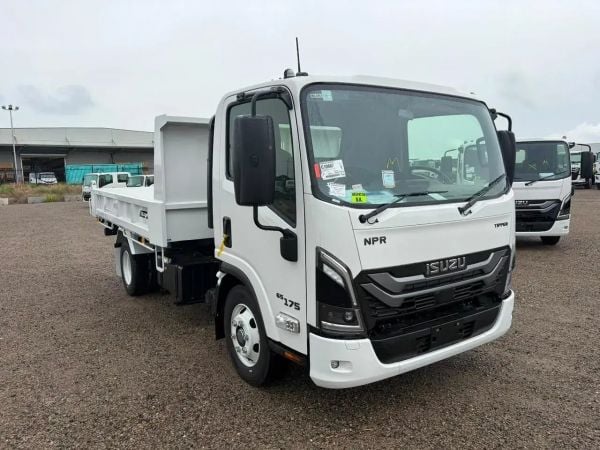 2026 Isuzu N Series NPR 45/65-175 DT D34 Tipper Auto image
