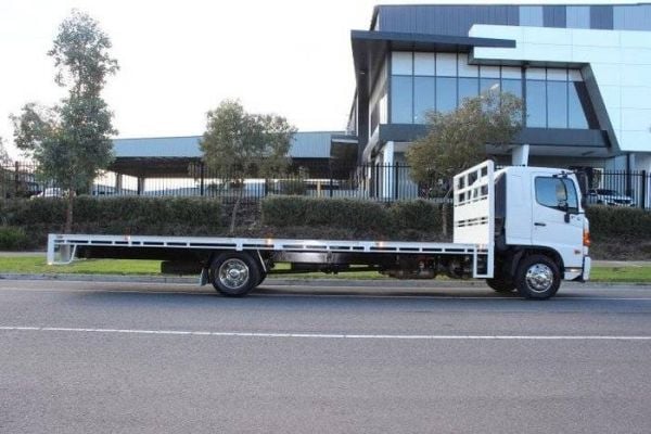 2018 Hino 500 Series image