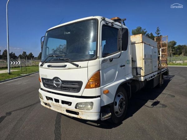 2008 Hino 500 Series GD1227 Ramps image