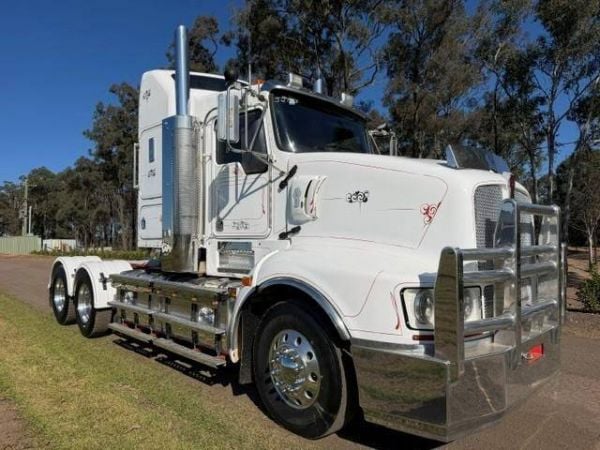 2009 KENWORTH T608 CUMMINS SIGNATURE 600HP 0KM ON REBUILD 18SP image