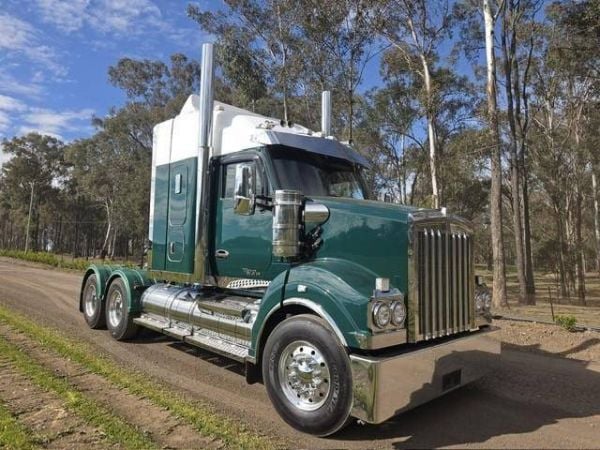 2019 KENWORTH T610 SAR RECENT CUMMINS REBUILD AUTO 97T RATED image