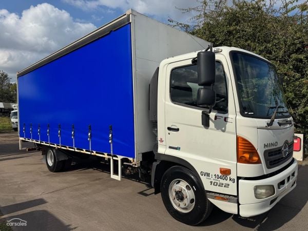 2015 Hino 500 Series FC1022 Medium Long image