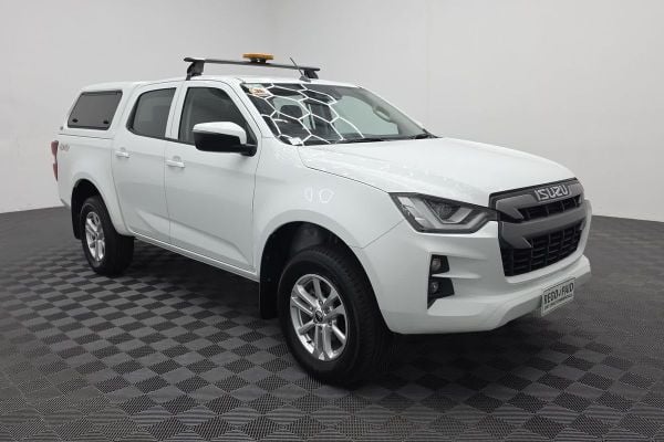 2022 Isuzu D-MAX SX 4X4 image
