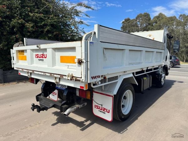 2019 Isuzu N Series NQR 87/80-190 image