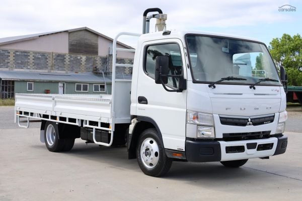 2022 Fuso Canter 515 Steel Tray Dropsides Towbar image