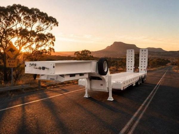 Stonestar Quad Axle Longer Version For 40 Ft Container image
