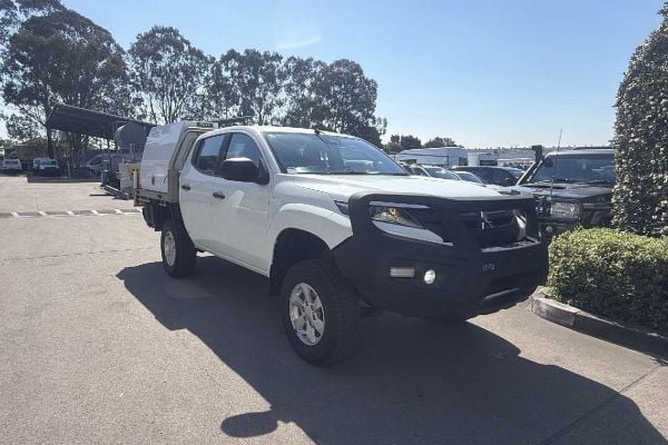 2021 Mitsubishi Triton GLX MR 4X4 image