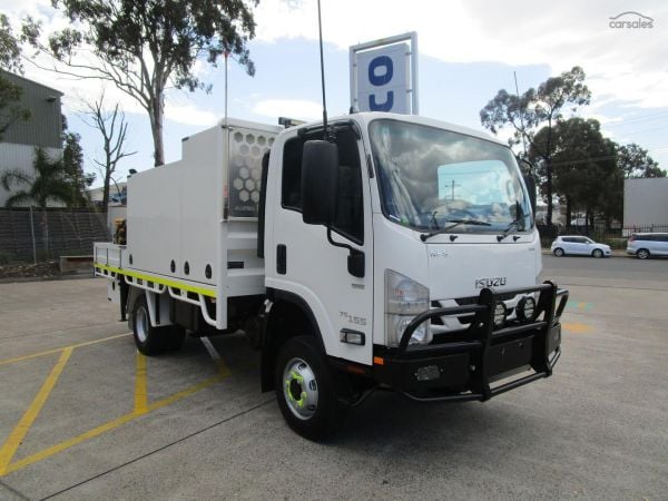 2020 Isuzu N Series NPS 45/75-155 image