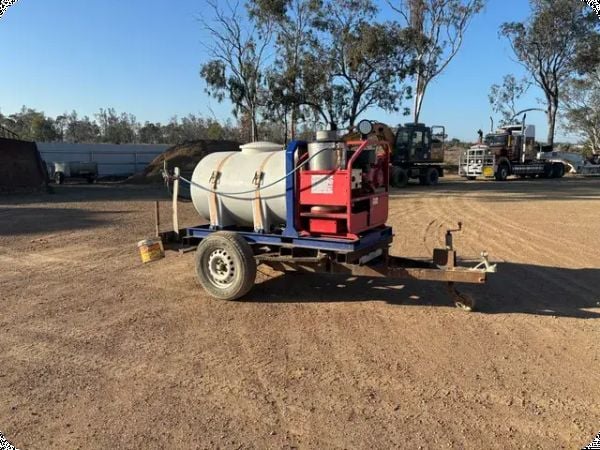 Homemade Single Axle Box Trailer w/ Pressure Washer image