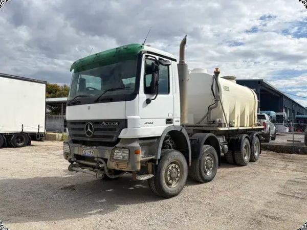2009 Mercedes Benz Actros 8x8 4144 Water Truck (Auto) (15,000L Tank) **Mechanical Repairs Required** image