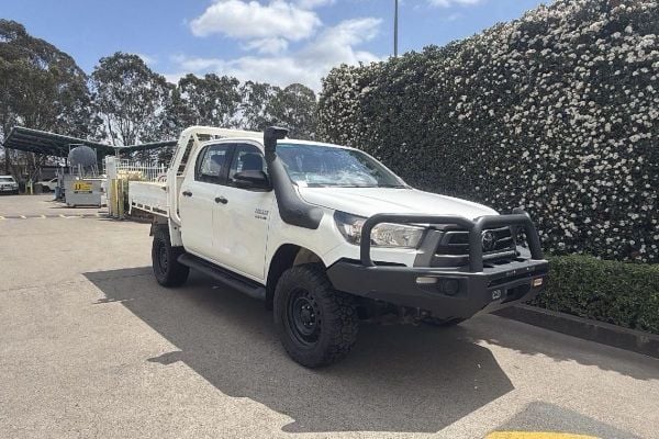 2022 Toyota Hilux SR GUN126R 4X4 image