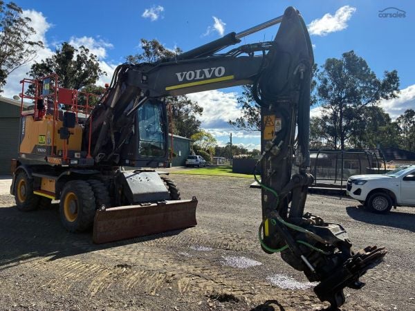 2017 Volvo EW160E image