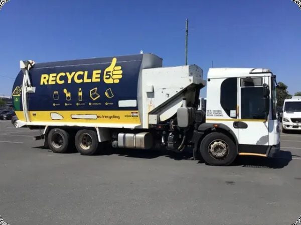 2017 Dennis Eagle Elite 6x4 Garbage Compactor (Council Asset) image