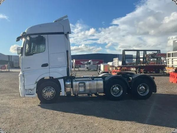 2021 Mercedes Benz Actros 2663 6x4 Prime Mover *No Engine* **Tow Only** image