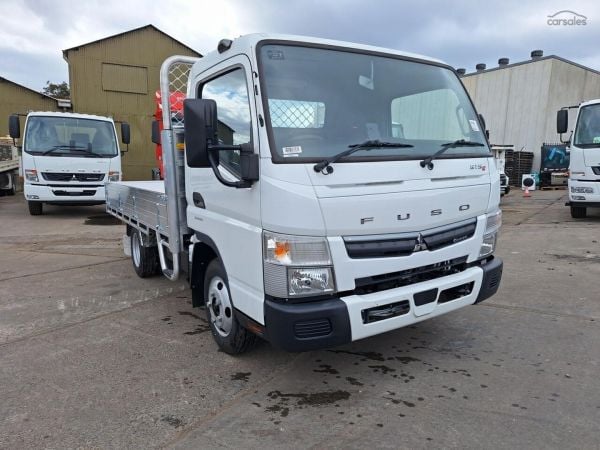 2023 Fuso 515W Canter image