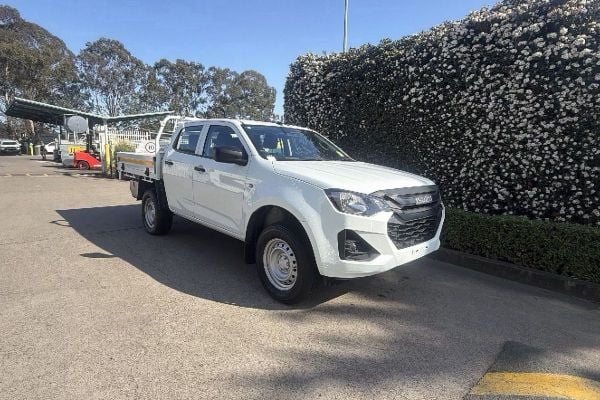 2025 Isuzu D-MAX SX 4X4 image