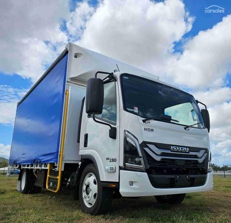 2026 Isuzu N Series NQR 88/80-190 AM D42 8 Pallet Curtainsider October Delivery image