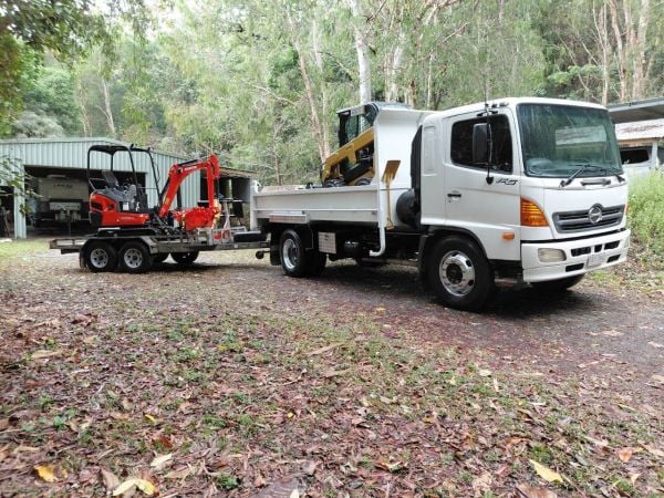2006 Hino 500 FG Tipper with COMBO image