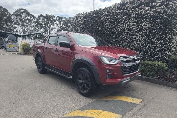 2024 Isuzu D-MAX X-TERRAIN 4X4 image