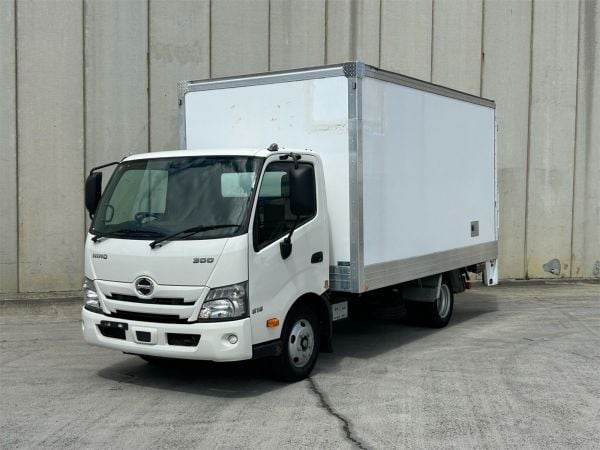 2022 HINO 300 PANTECH XZU710R MY20 616 3430 WIDE image