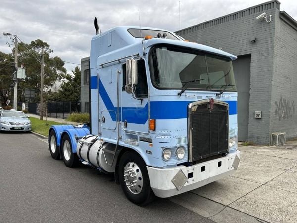 2004 KENWORTH K104 image