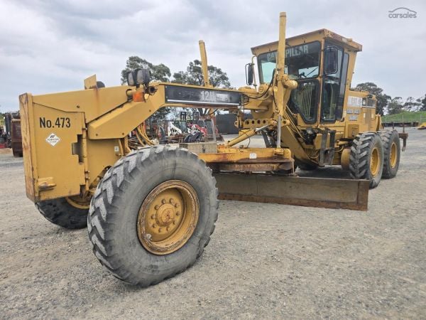 1999 Caterpillar 12H 12ft Blade image