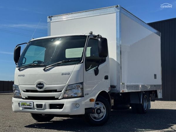 2023 Hino 300 Series 616 Ready for Work image