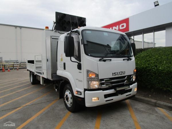 2017 Isuzu F Series FSR140/120-260 image