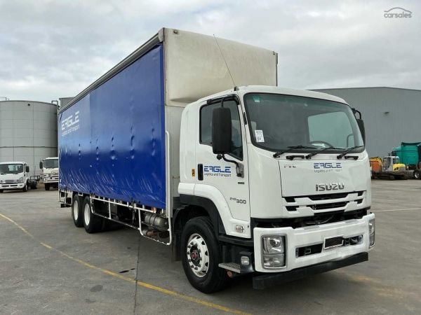 2023 Isuzu FVL 240-300 Curtainsider Day Cab image