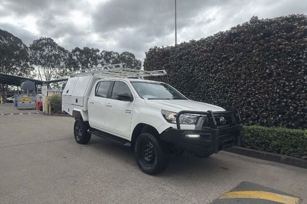 2023 Toyota Hilux SR GUN126R 4X4 image