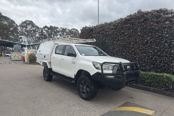 2023 Toyota Hilux SR GUN126R 4X4 image