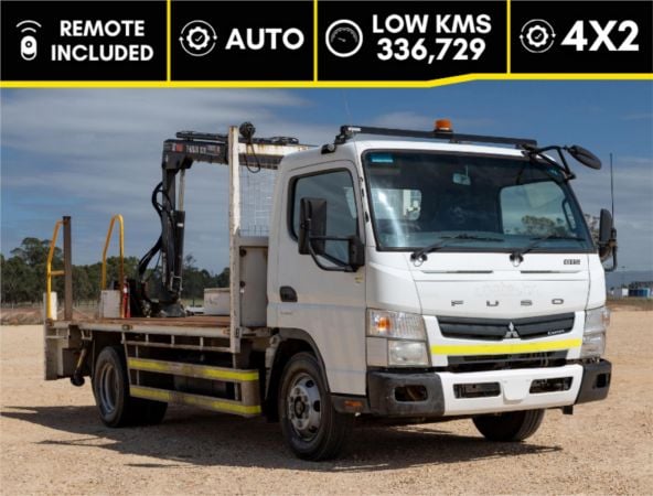 2016 Fuso Canter Crane 815 image