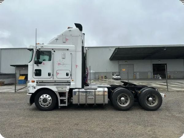 2012 Kenworth K200 Aerodyne 6x4 Prime Mover image