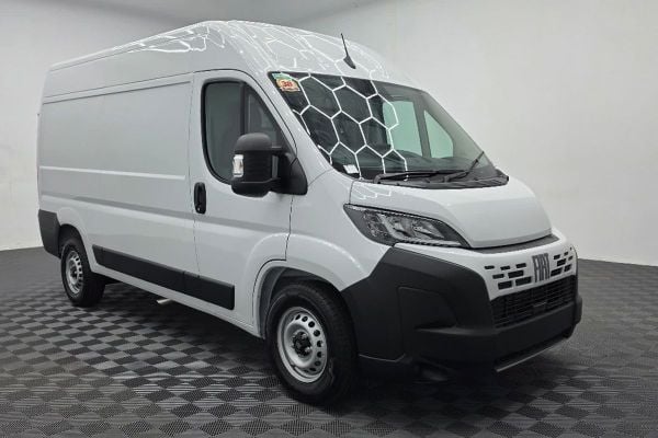 2026 Fiat Ducato Series 2 MWB Mid Roof image
