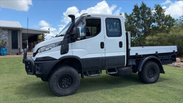 Iveco 4x4 DUAL CAB DAILY 2017 image