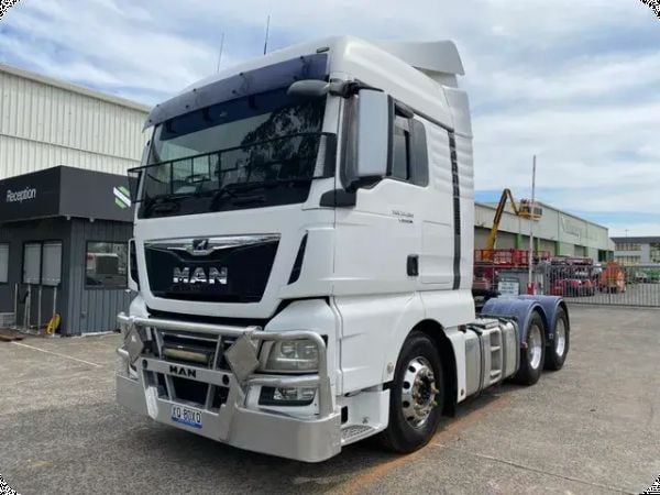2019 MAN TGX 26.580 Performance Line 6x4 Prime Mover image