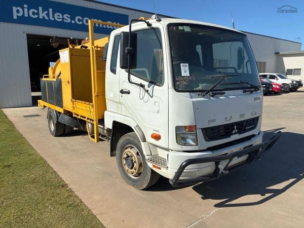 2017 Fuso Fighter 1224 image