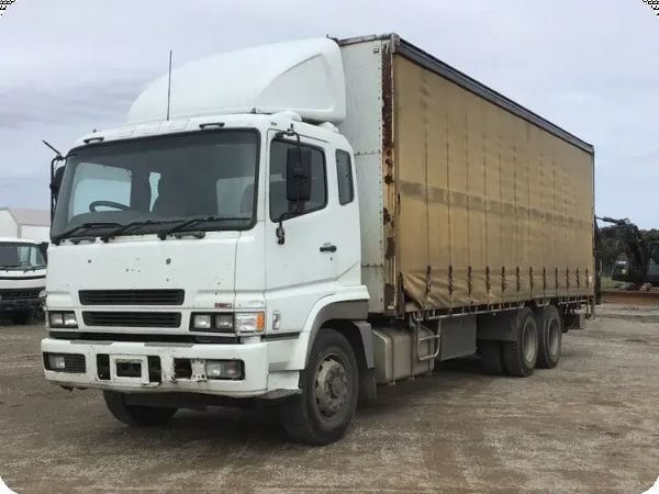 2004 Mitsubishi FV500 6x4 Curtainsider image