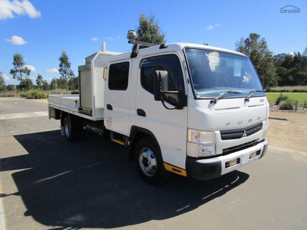 2017 Fuso Canter 918 image